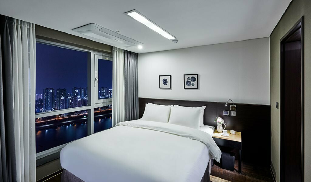 Hotel Riverside