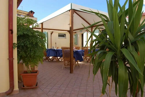 B&B La Papaya, Book Hotel Hoteller i Pisa med parkering, Parkering