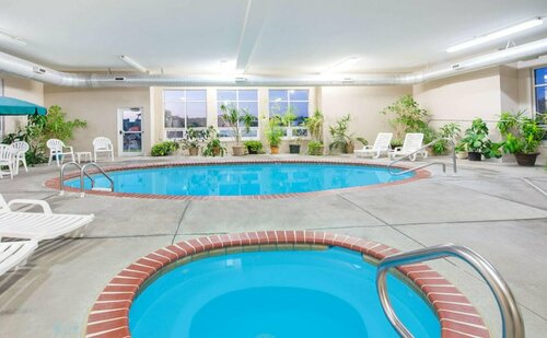 Super 8 by Wyndham Iola KS, Réserver Auberge Iola Kansas