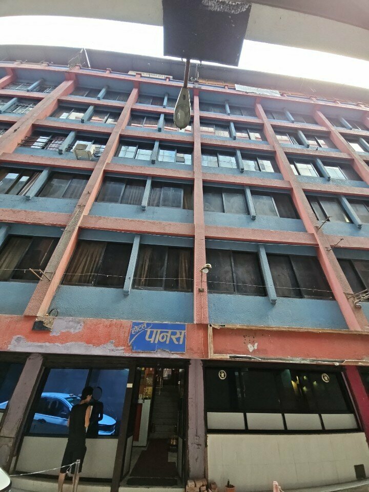 Hotel panas