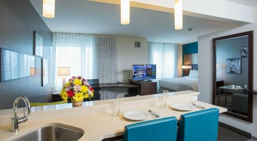 Residence Inn New York The Bronx At Metro Center Atrium