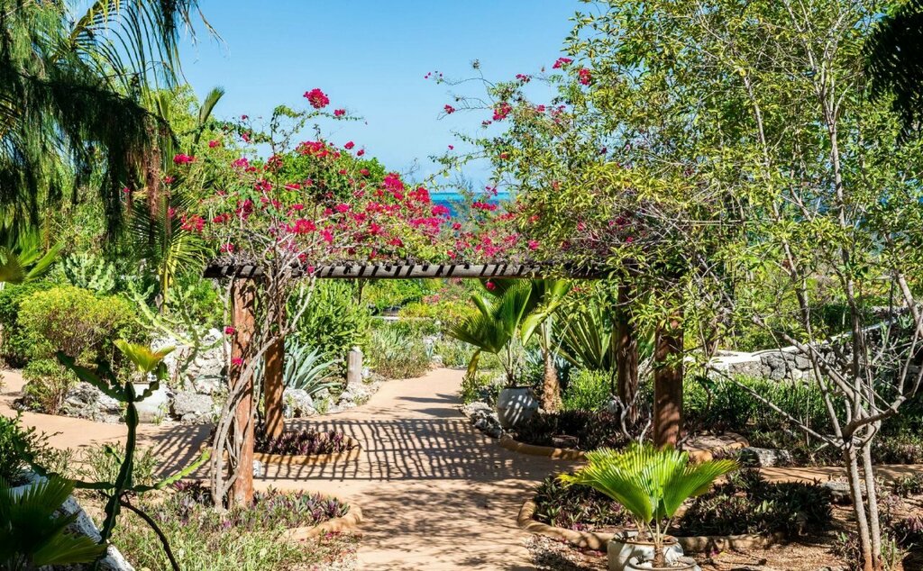 Sunshine Marine Lodge