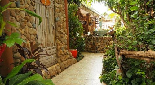 Three J Guesthouse, Забронировать Отель Кампхэнгпхет Kamphang Phet Province