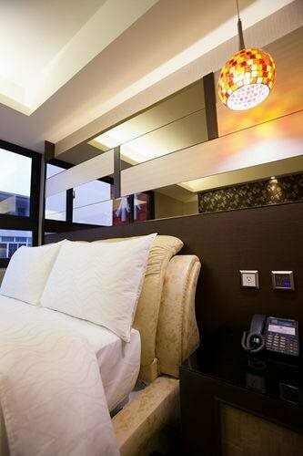 Yuanlin Business Hotel