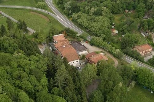 Albergo Il Castellino, Book Pension Hoteller i Brescia med parkering, Parkering