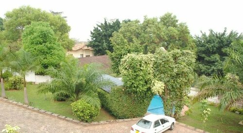 Kiriri Residence Hôtel, Reservar Hotel Hotéis em Ngagara com estacionamento, Estacionamento