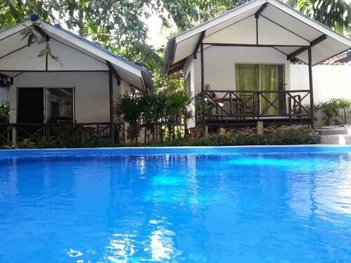 Exotic Bungalows, Забронировать Отель Отели Трат с парковкой, Парковка