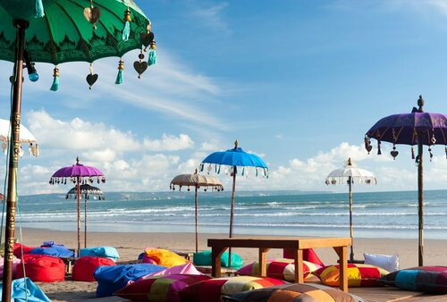RedDoorz Plus @ Shri Lakshmi Seminyak, Rezerwuj Hotel Hotele w Bali z Basenem, Basen