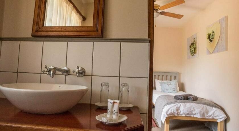 Aan De Bergen Guesthouse South Africa
