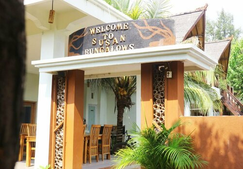 Susan Bungalow, Book Hotel Hoteller i Mataram med parkering, Parkering