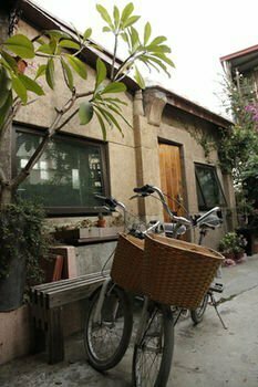 Alley Walk B&B, Забронировать Отель «постель и завтрак» Отели Taijiang National Park с завтраком, Завтраки