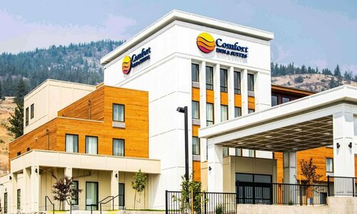 Comfort Inn & Suites, Забронировать Отель Отели Британской Колумбии с парковкой, Парковка