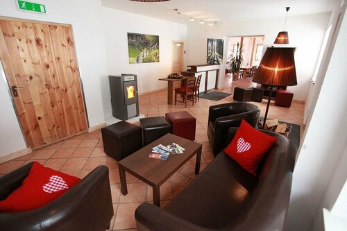 Berg- & Erlebnis-Resort MarktlAlm - Chalets & Lodges