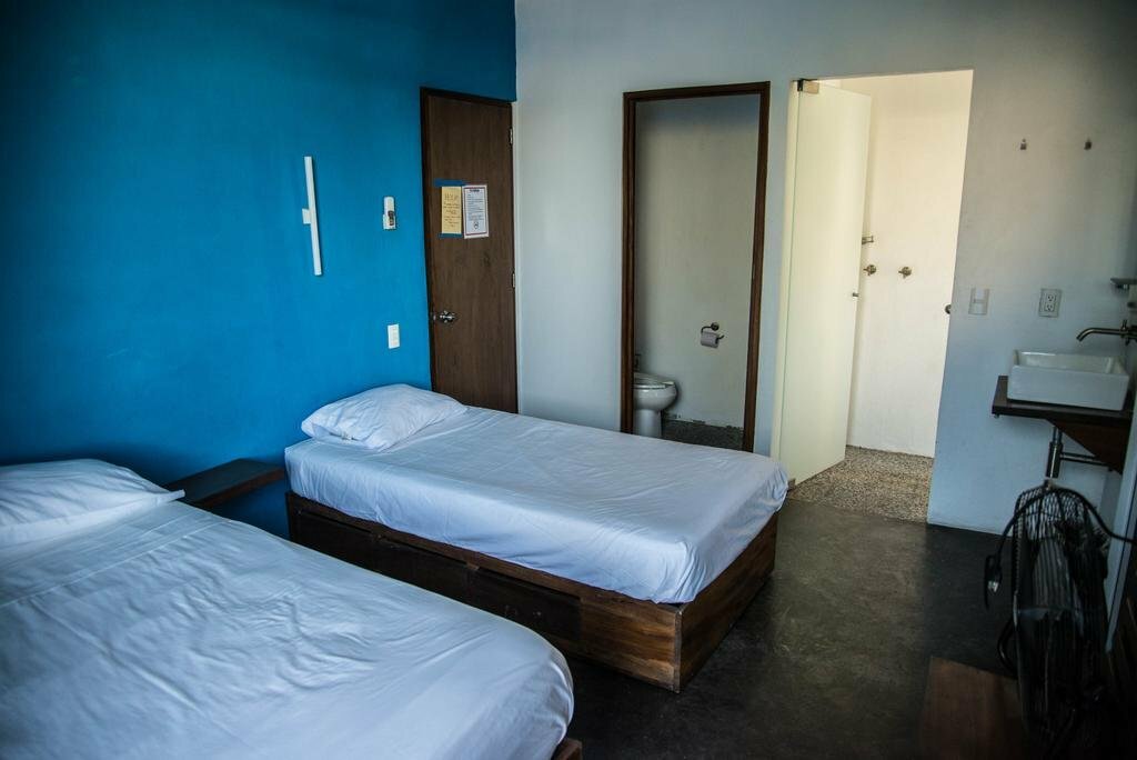 Hostal Olas Altas