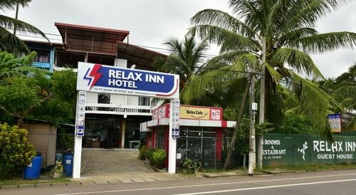 Relax Inn Hikkaduwa, Забронировать Отель Отели Хиккадува с парковкой, рядом с Коралловый риф Хиккадувы, Парковка