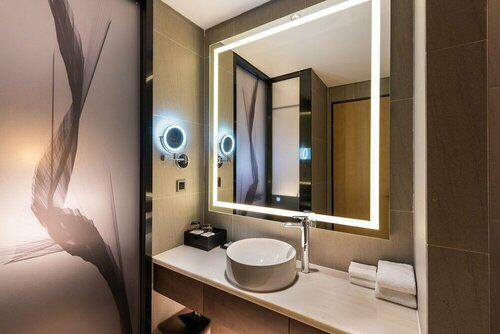 Mercure Shenzhen Longgang, Забронировать Отель Отели Лунган с парковкой, Парковка