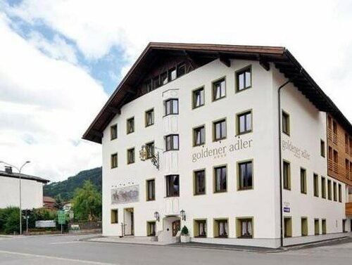 Goldener Adler Wattens, Book Hotel Tirol hoteller med morgenmad, Morgenmad