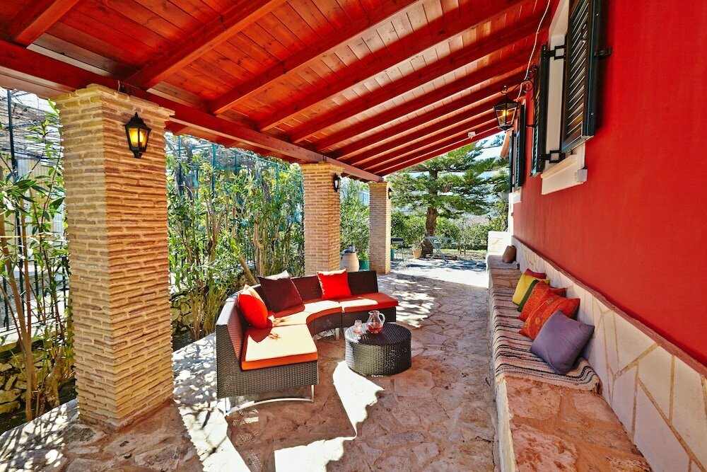 Anemelia Villa