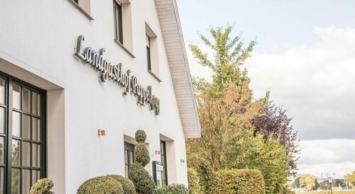 Landgasthof Pappelkrug, Забронировать Отель Галле Гютерсло