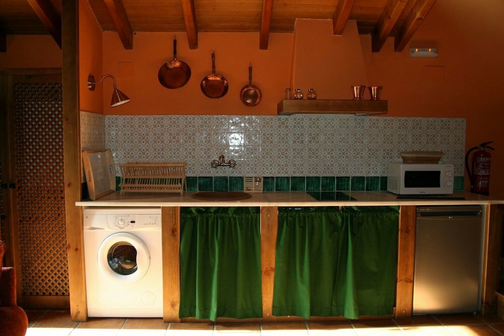 Casas de Aldea Valle de Bueida