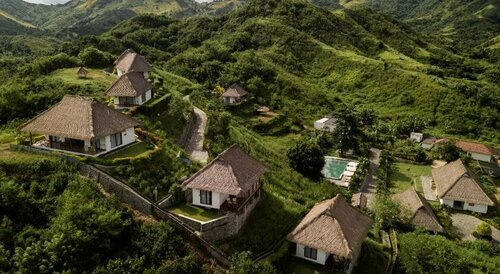 Mawun Raya Resort, Забронировать Курортный отель Отели Тумпак с парковкой, Парковка