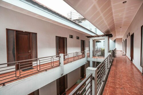 Hotel O Bunga Karang Hotel, Book Hotel Hoteller i Bekasi med parkering, Parkering