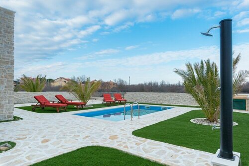 Villa Stella, Забронировать Вилла Отели в центре Привлака, в центре, Парковка