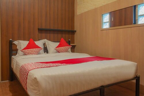 OYO 789 Pelangi Guest House, Reserva ahora Hostal o pensión Casas de huéspedes en Tangerang, Hostal o pensión