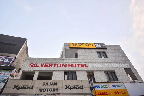 Spot On 41347 Hotel Royal Occassions, Забронировать Отель Джаландхар штат Пенджаб, рядом с Железнодорожная станция Джаландхар
