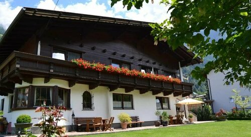 Appartements Falkner Dorli, Забронировать Апартаменты/квартира Отели Тироля с парковкой, Парковка