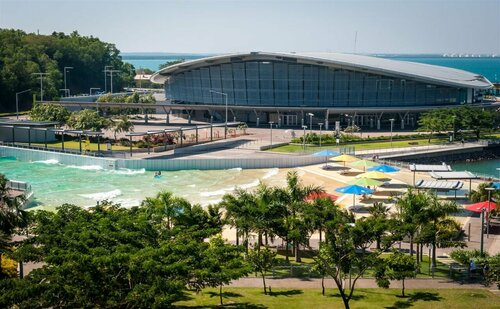 DoubleTree by Hilton Esplanade Darwin, Забронировать Отель Дарвин Darwin Region