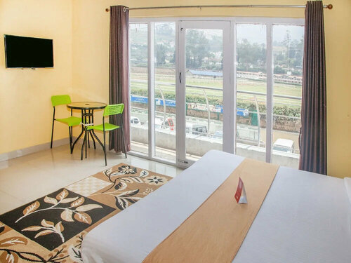 OYO 10673 Time Palace Residency, Забронировать Отель Утакаманд штат Тамилнад, рядом с Автобусный вокзал Ooty