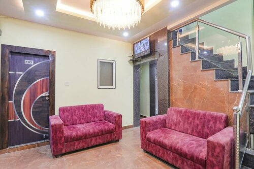 OYO 15530 Hotel G S Residency, Забронировать Отель Отели Варанаси с завтраком, Завтраки
