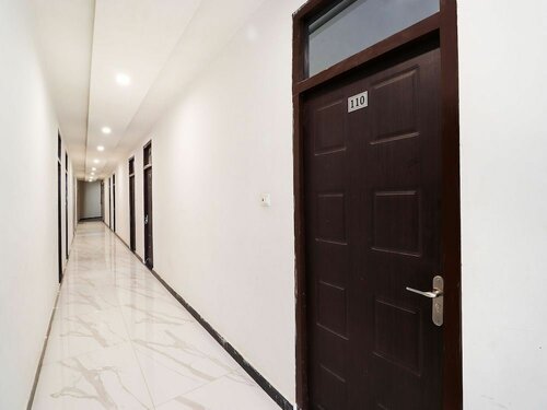Hotel Bandhan, Забронировать Отель Бахрайч штат Уттар-Прадеш