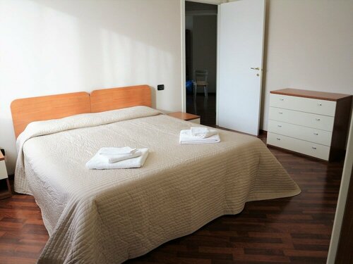 Villa Alba, Забронировать Отель Галларате 