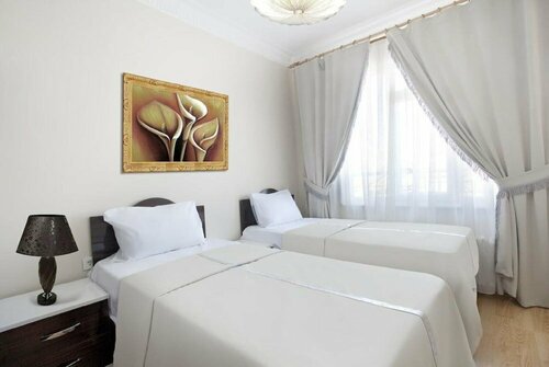 ELMİR SUİTES Hotel, Забронировать Отель Отели Стамбула с парковкой, рядом с Мечеть Зейрек, Парковка