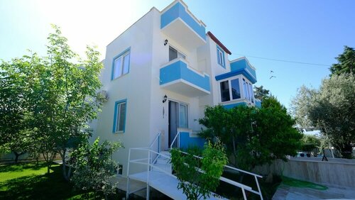 The Cotton House
