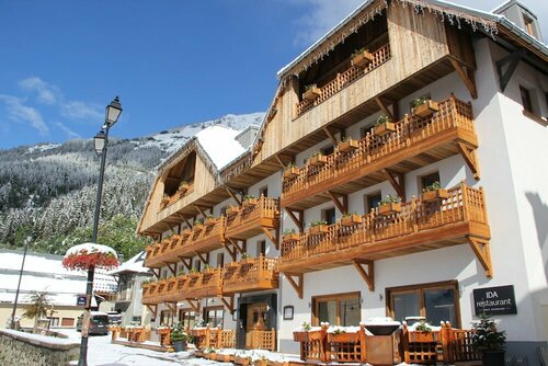 Hotel Le V de Vaujany, Забронировать Отель Ле-Гранд-Русс Овернь-Рона-Альпы