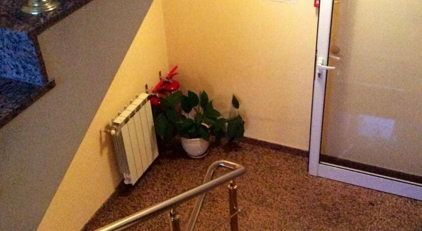 Elena - Hotel, Restaurant, Cafe