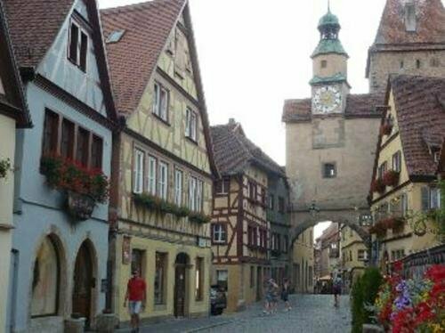 Pension Elke Rothenburg, Reservar Hotel Rothenburg ob der Tauber Frankenhöhe