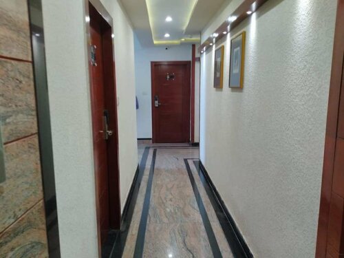 Hotel SJR, Забронировать Отель Отели Варанаси с парковкой, Парковка