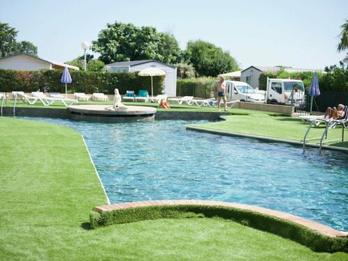 Camping Les Jardins D'Elsa, Rezervasyon Kamp Alanı Vias Plage kamp ve glamping, Kamp Alanı