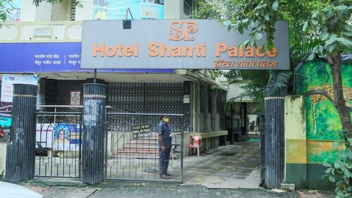 Hotel Shanti Palace, Забронировать Отель Отели Мумбай с парковкой, Парковка
