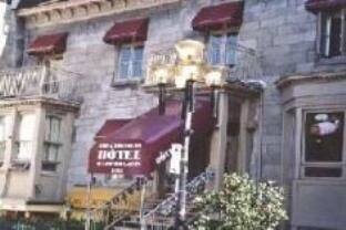 Hotel Quartier Latin Montréal, Забронировать Отель Отели Монреаля с завтраком, рядом с Vitrine Culturelle Montreal, Завтраки