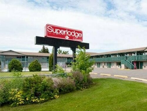 Superlodge Canada, Забронировать Отель Летбридж Southern Alberta
