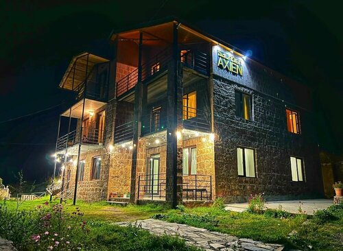 Hotel Axien Kazbegi, Забронировать Отель Степанцминда Казбегский муниципалитет