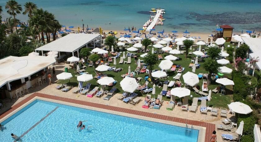 Iliada Beach Hotel