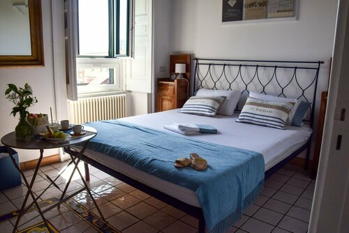 Acquablu Charme Suite, Забронировать Отель Салерно Кампания, рядом с Епархиальный музей Салермо