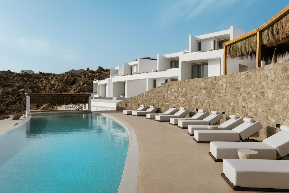 Mykonos Flow Super Paradise, Adults Only by Mr and Mrs White