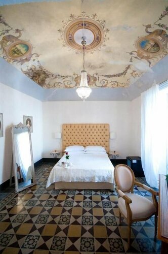 Sveva rooms, Забронировать Отель «постель и завтрак» Отели в центре Ното, в центре, Парковка